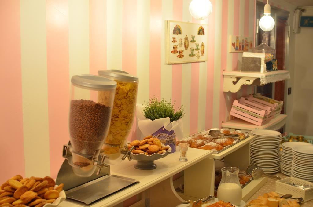 Hotel Tre Stelle Rimini Luaran gambar